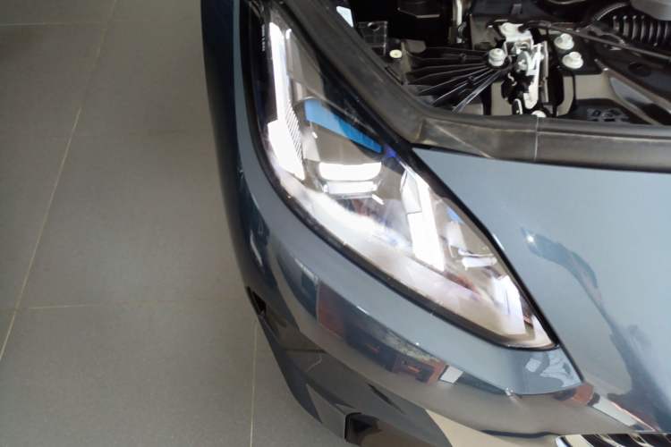 Used BMW 2 Series 2025 225L M Sport Night Edition Package Exterior 3