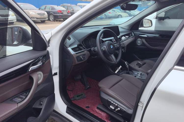 Used BMW X1 2021 sDrive25Li Leading Model
