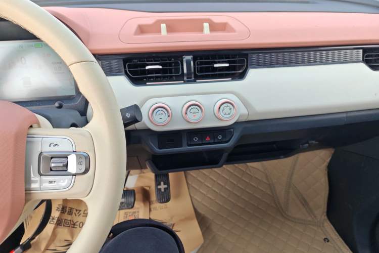 Used Chery QQ Ice Cream 2022 Taohuanxi Sweet Peach Edition