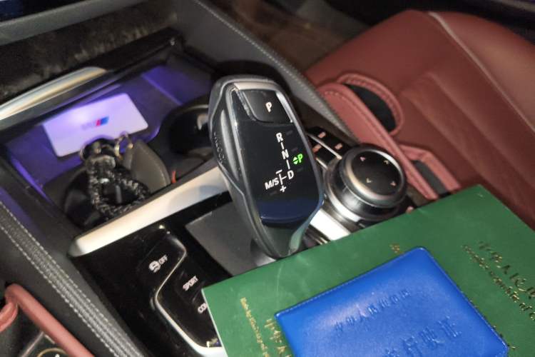 Used BMW 5 Series 2022 Restyled 530Li Leading Edition M Sport Package