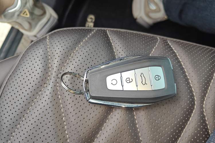 Used Geely Auto Monjaro L 2025 2.0TD Automatic Xingyun Version Vehicle Key