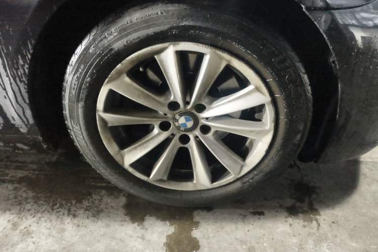 Used BMW 5 Series 2014 520Li Elegant Model