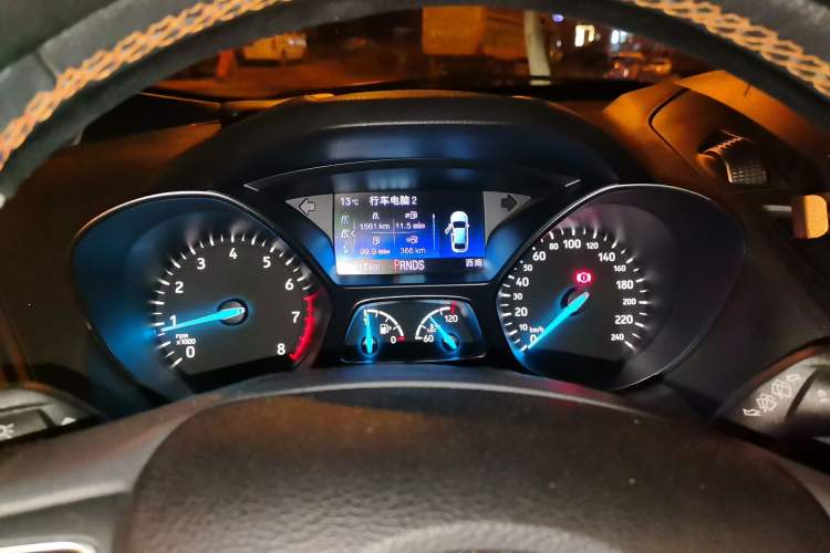 Used Ford Kuga 2018 EcoBoost 180 Two-Wheel-Drive Cognac Special Edition Instrument Cluster