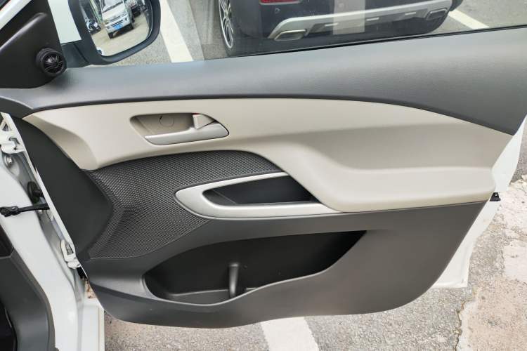 Used Chevrolet Sail 2015 Sail 3 1.3L Manual Ideal Edition