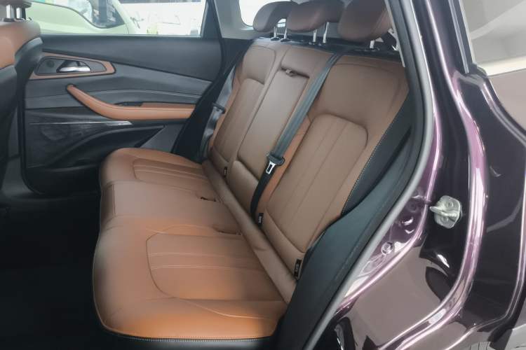 Used EXEED Lingyun 2019 1.6T Two-Wheel Drive Diamond Edition
