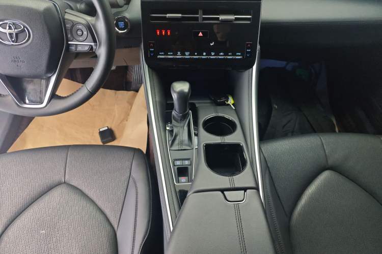 Used Toyota Avalon 2023 2.0L Premium Edition