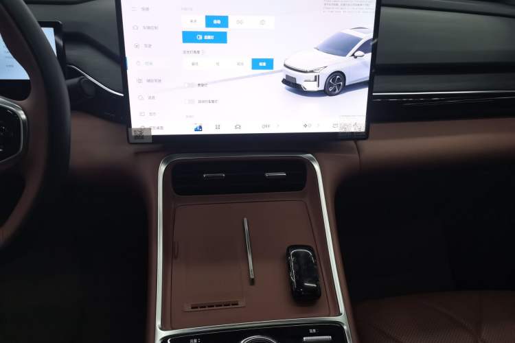 Used Geely Galaxy L6 2025 EM-i 140km Starship Edition
