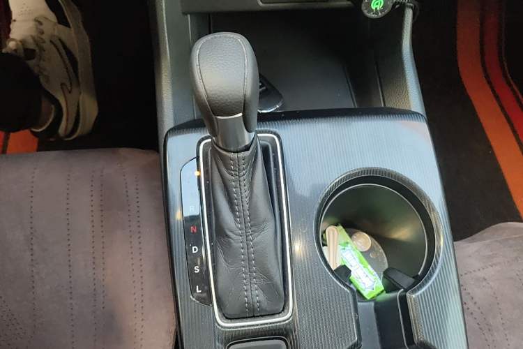 Used Honda Integra 2022 240TURBO CVT Technology Edition Gear Lever