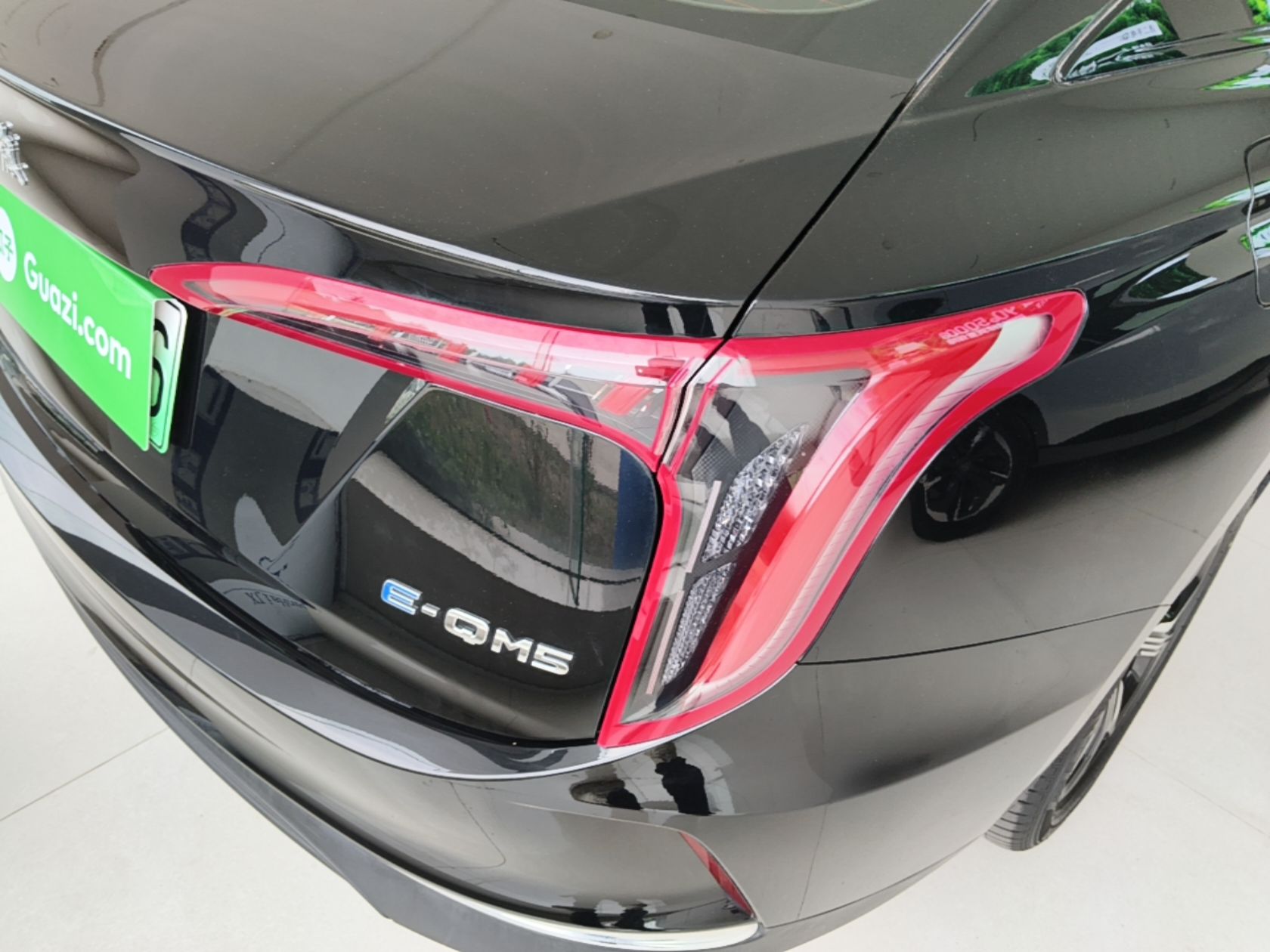 Hongqi E-QM5 2024 450km Range Commuter Version — снимка 9