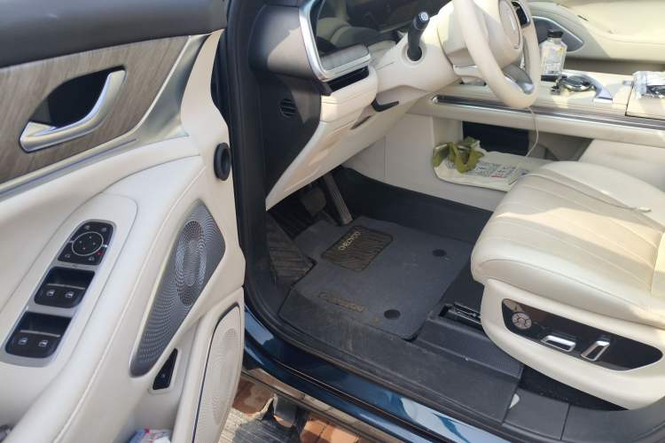 Used Wey Lanshan 2023 Four-Wheel Drive Ultra-Long Range Version
