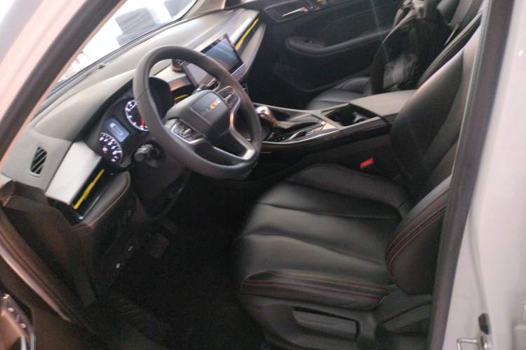 Used Roewe i5 2021 1.5L CVT Platinum Edition
