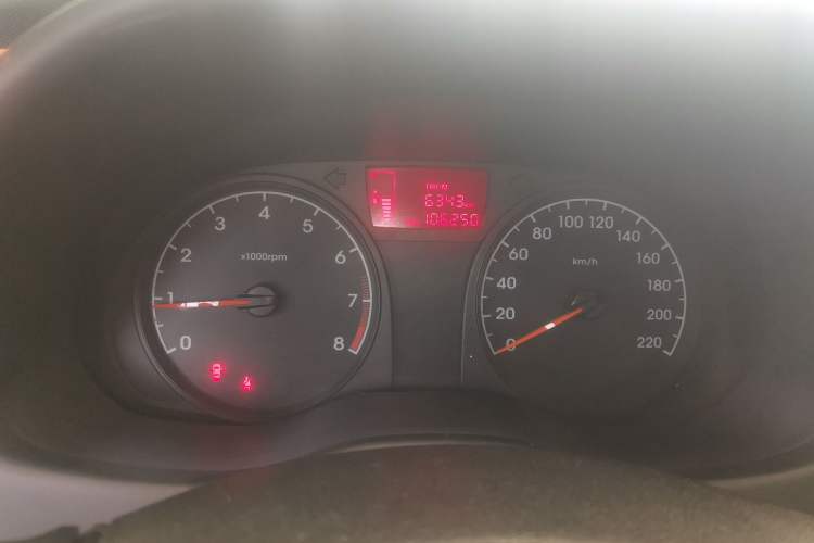 Used Hyundai Verna (older generation) 2014 1.4L Manual Smart GLS Trim