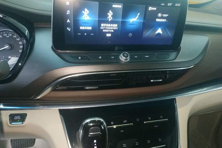 Used Buick GL8 2022 Land Business Class 652T Luxury Model