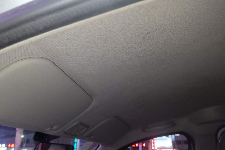 Used Wuling Rongguang V 2019 1.5L Window-Sealed Utility Model China VI LAR Headliner