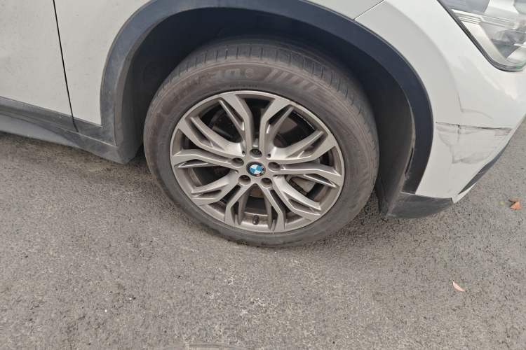 Used BMW X1 2018 sDrive20Li Leading Model
