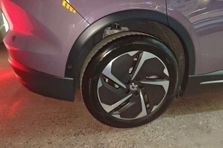 Used Nio EC6 2024 75 kWh
