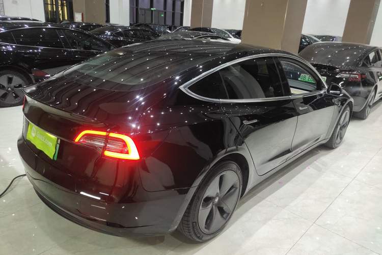 Used Tesla Model 3 2020 Long-Range Rear-Wheel-Drive Version
