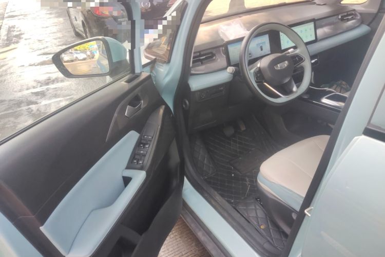 Used Geometry E Firefly 2024 401 km Fluorescent
