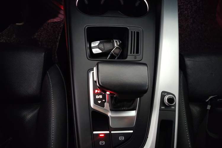 Used Audi A4L 2020 40 TFSI quattro Luxury Dynamic Model