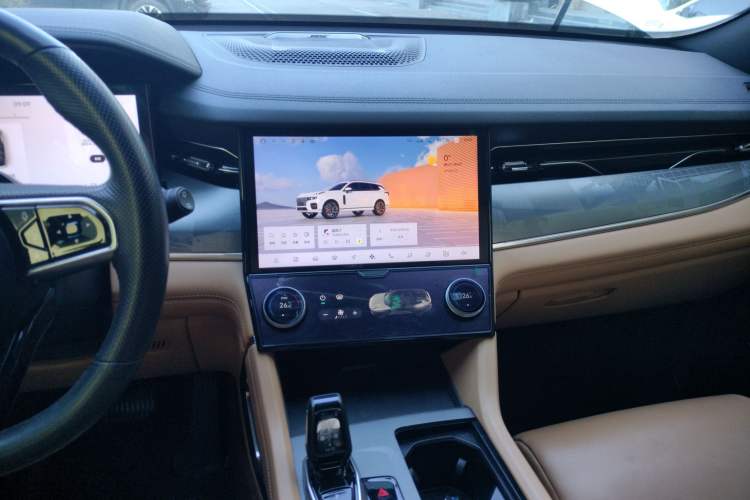 Used Lynk & Co 09 EM-P 2023 2.0TD EM-P Long-Range Version PM 7-Seater