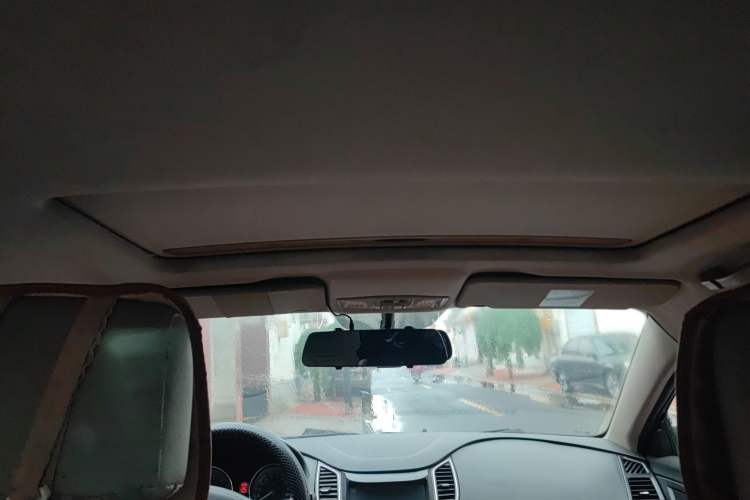 Used Bestune B50 2013 1.6L manual luxury version
