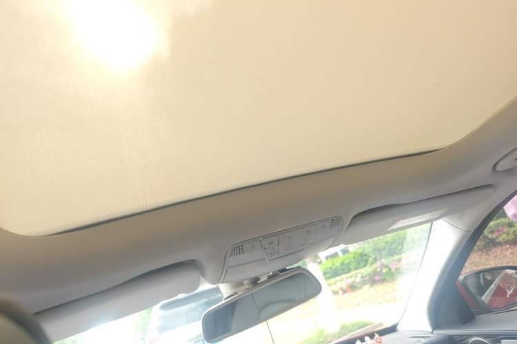 Used Mercedes-Benz C-Class 2016 C 200 L Sport Edition
