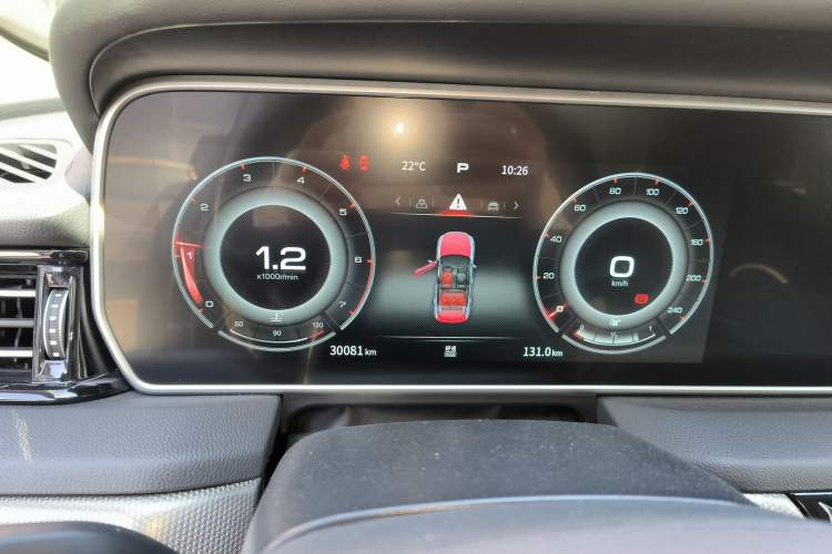 Used Hongqi HS5 2022 Facelifted Version 2.0T Smart Connect Flagship All-Wheel-Drive Edition
