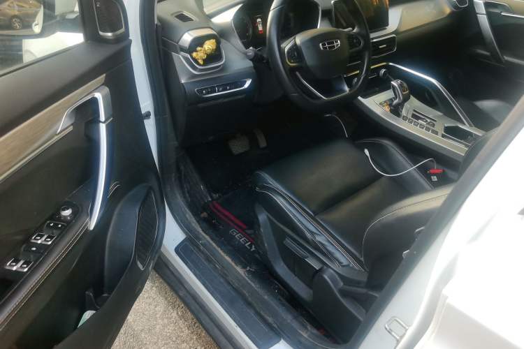 Used Geely Auto Coolray 2019 260T DCT Knight China VI Standard Driver Seat