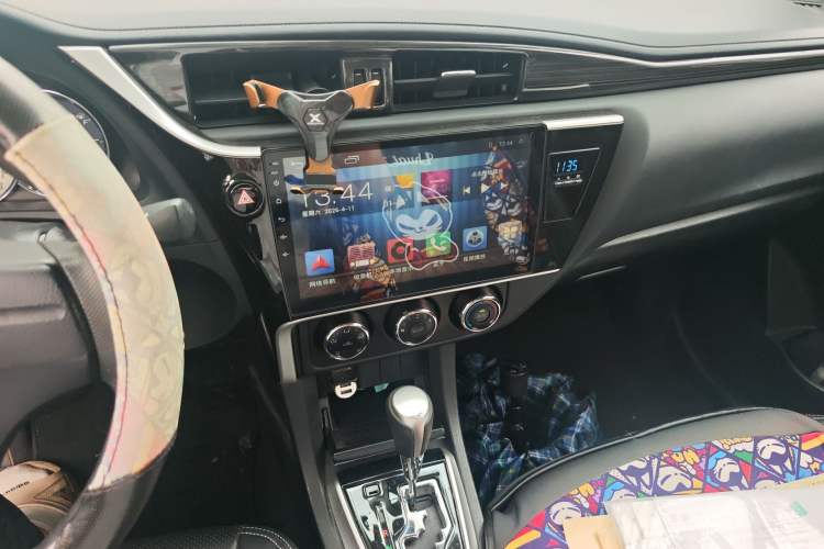 Used Toyota Corolla 2017 Revised Version 1.2T S-CVT GL Audio And AC Panel