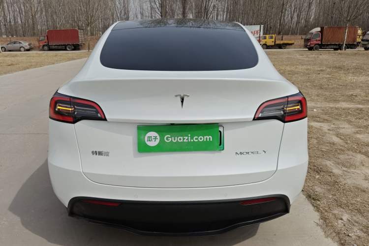 Used Tesla Model Y 2022 Rear-Wheel-Drive Version
