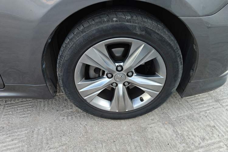 Used Toyota Crown 2015 2.5L Fashion Limited Edition