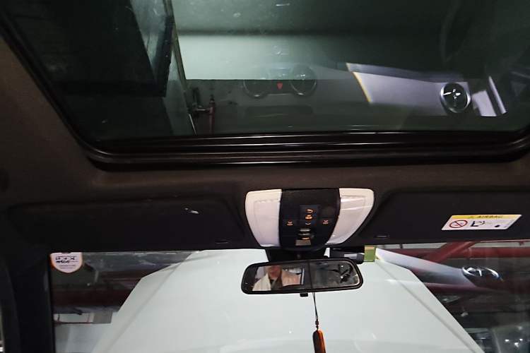 Used Mercedes-Benz GLK-Class 2014 GLK 260 4MATIC Dynamic Model Headliner