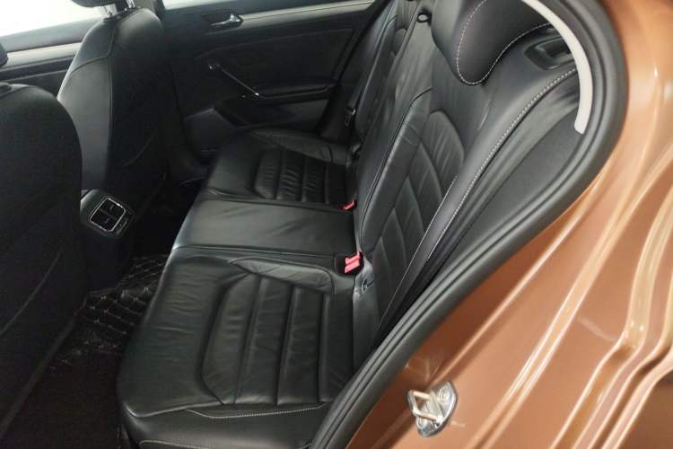 Used Volkswagen Lamando 2015 280TSI DSG Comfort Edition
