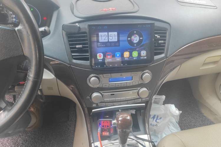 Used Mitsubishi Galant  Audio And AC Panel