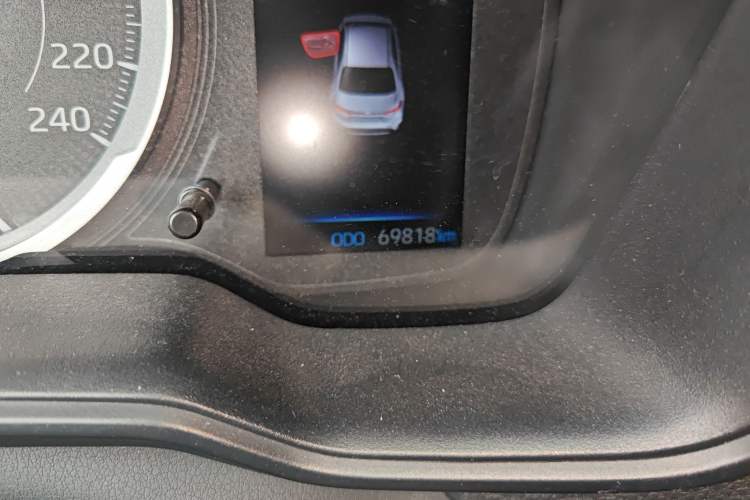 Used Toyota Levin 2019 185T CVT Luxury Edition China VI Standard