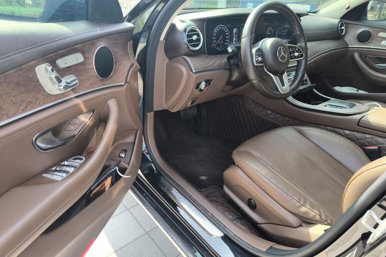 Used Mercedes-Benz E-Class 2019 Facelifted E 300 L Stylish Version