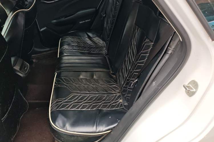 Used Buick GT 2021 Revised Version Flagship 1.5L Automatic Elite Edition Left Rear Seat