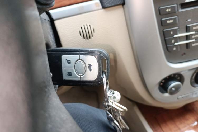 Used Buick Excelle 2013 1.5L Automatic Luxury Model
