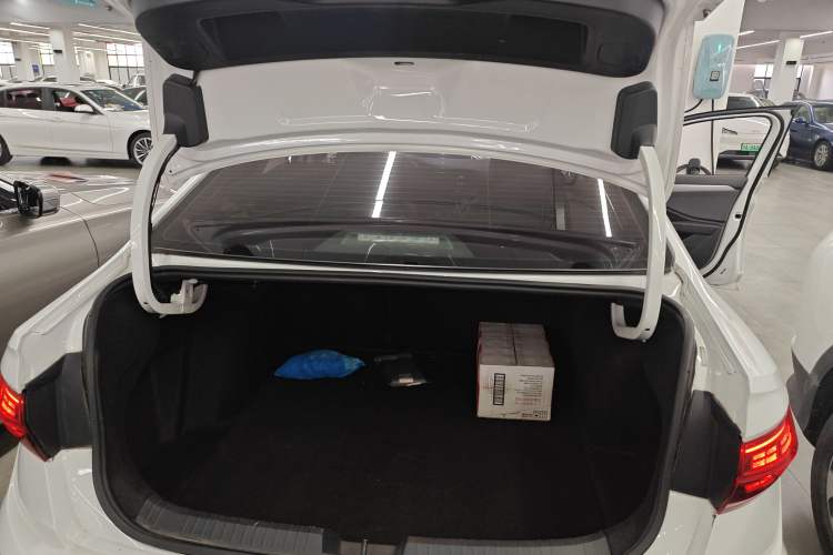 Used Volkswagen Sagitar 2021 200TSI DSG Comfort Connect Edition Trunk