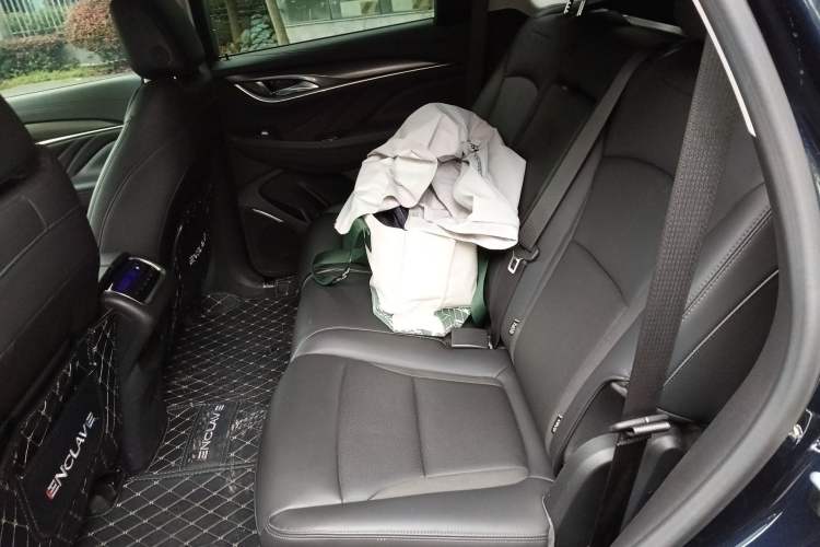 Used Buick Enclave 2020 28T Two-Wheel Drive Luxury Version