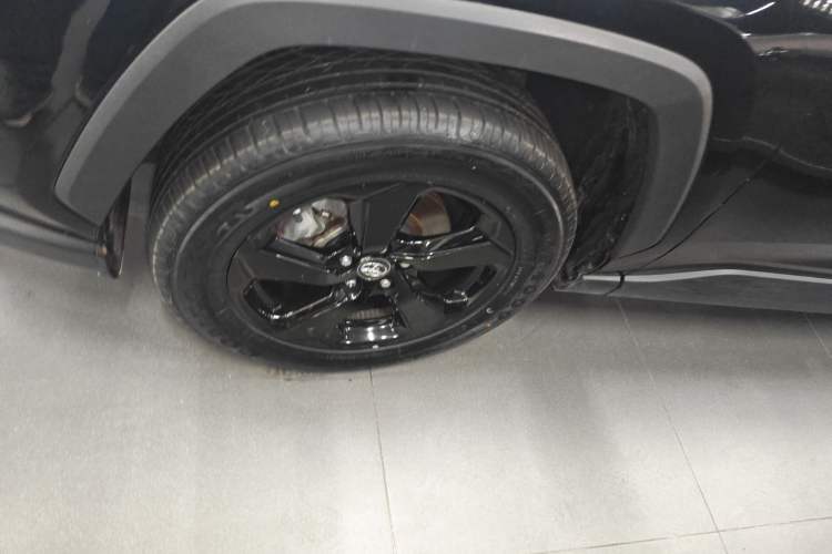 Used Toyota RAV4 2022 Dual-Engine 2.5L E-CVT Four-Wheel Drive Elite Plus Edition
