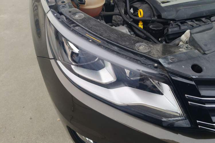 Used Volkswagen Tiguan L 2016 300TSI Automatic Two-Wheel Drive Luxury Edition
