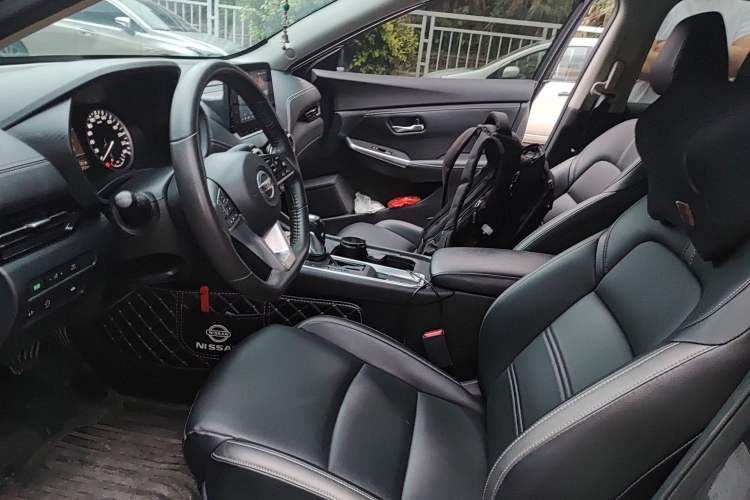 Used Nissan Sylphy 2022 1.6L XL CVT Enjoyment Edition Left Front Seat