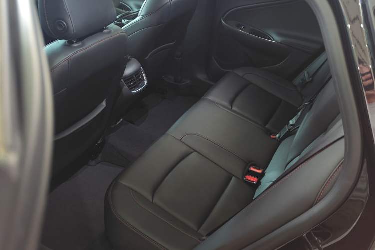 Used Chevrolet Malibu XL 2022 Redline 550T Automatic RuiLian Edition Left Rear Seat