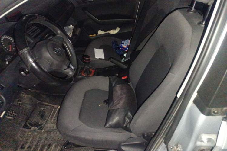 Used Volkswagen Santana 2013 1.6L Manual Fashion Edition
