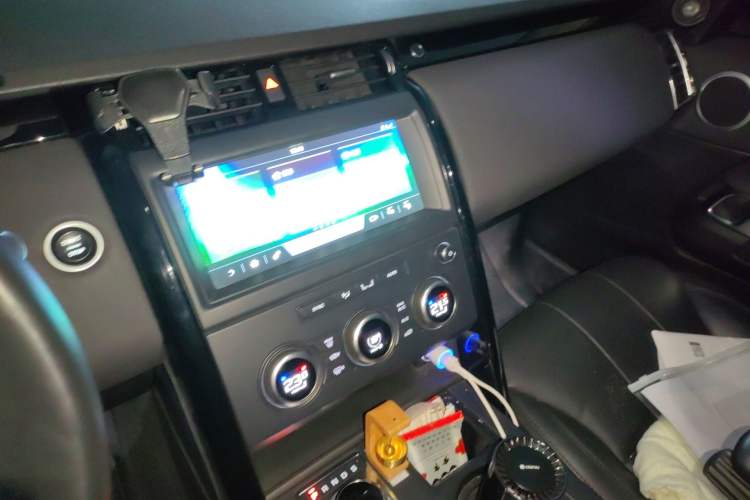 Used Land Rover Discovery 2018 3.0 SC V6 SE
