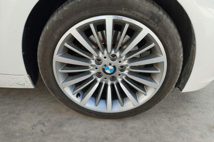 Used BMW 3 Series 2019 320Li Fashion Model
