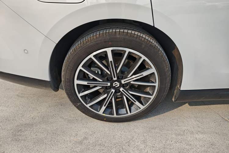 Used Leapmotor B01 2025 650 Enjoyment Edition
