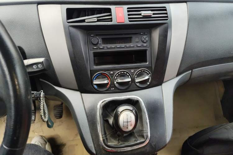 Used FORTHING Joyear 2011 1.5L Manual Luxury Version