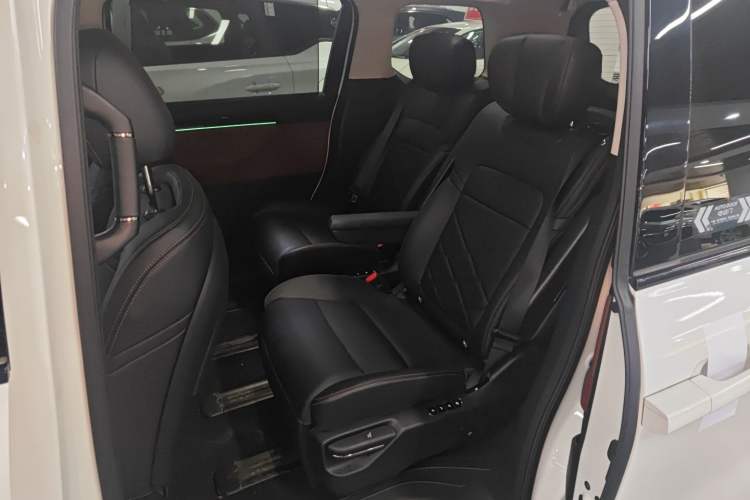 Used GAC Trumpchi E8 New Energy 2024 150km MAX+